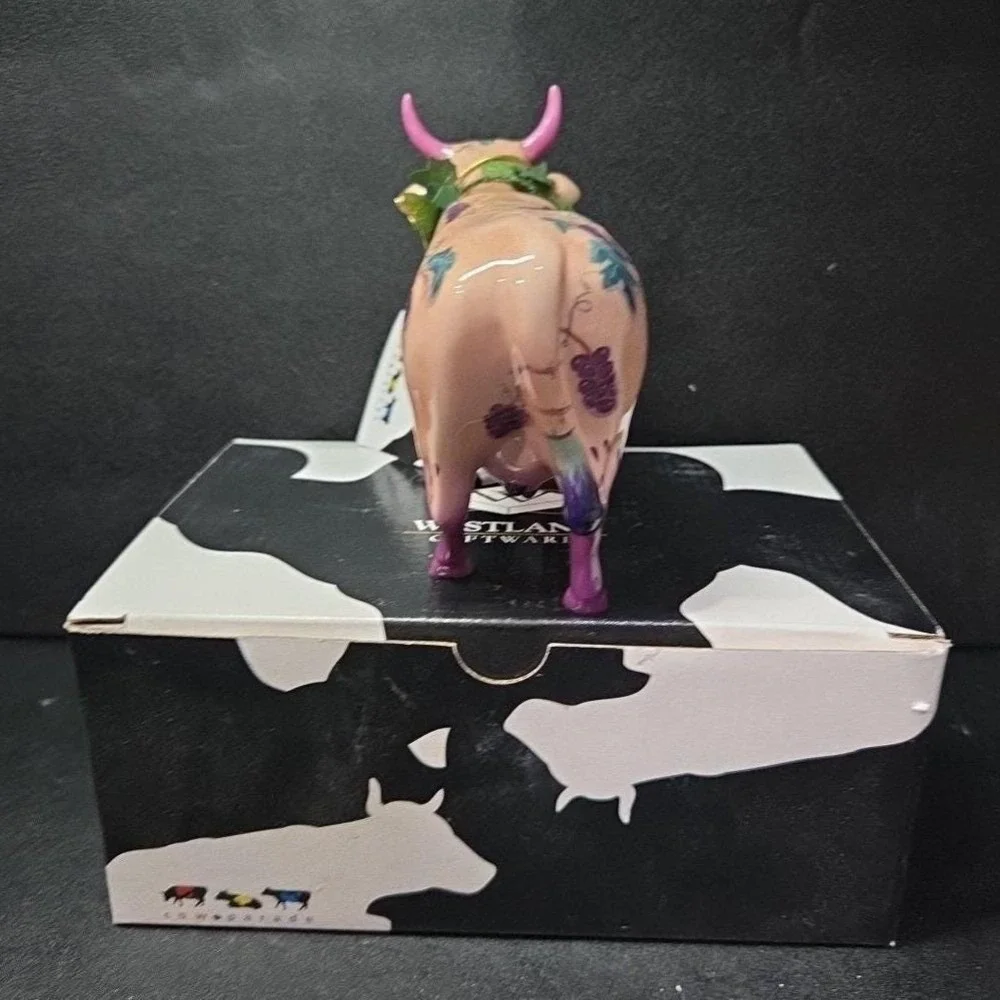 Cow Parade Fine Wine Bovine Figurine, Westland Giftware, #7324, Box and tag